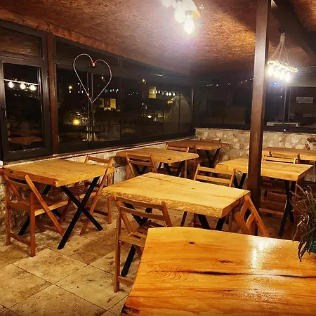 Ala Stone House Γκόρεμε