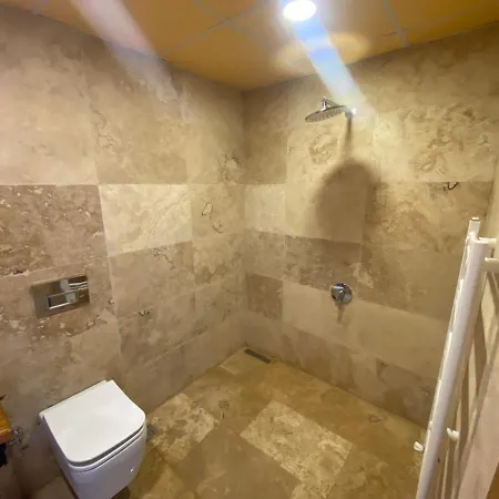 Ala Stone House * Γκόρεμε