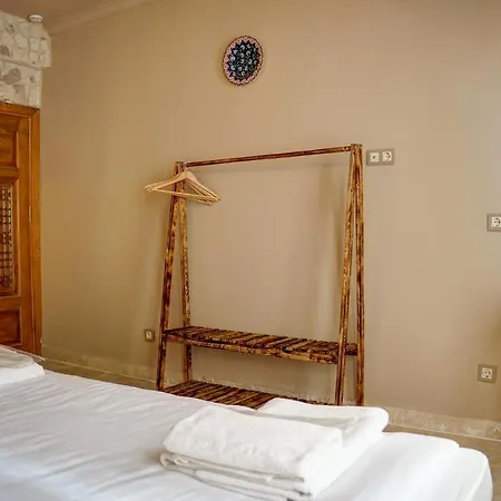 Hotel Ala Stone House *